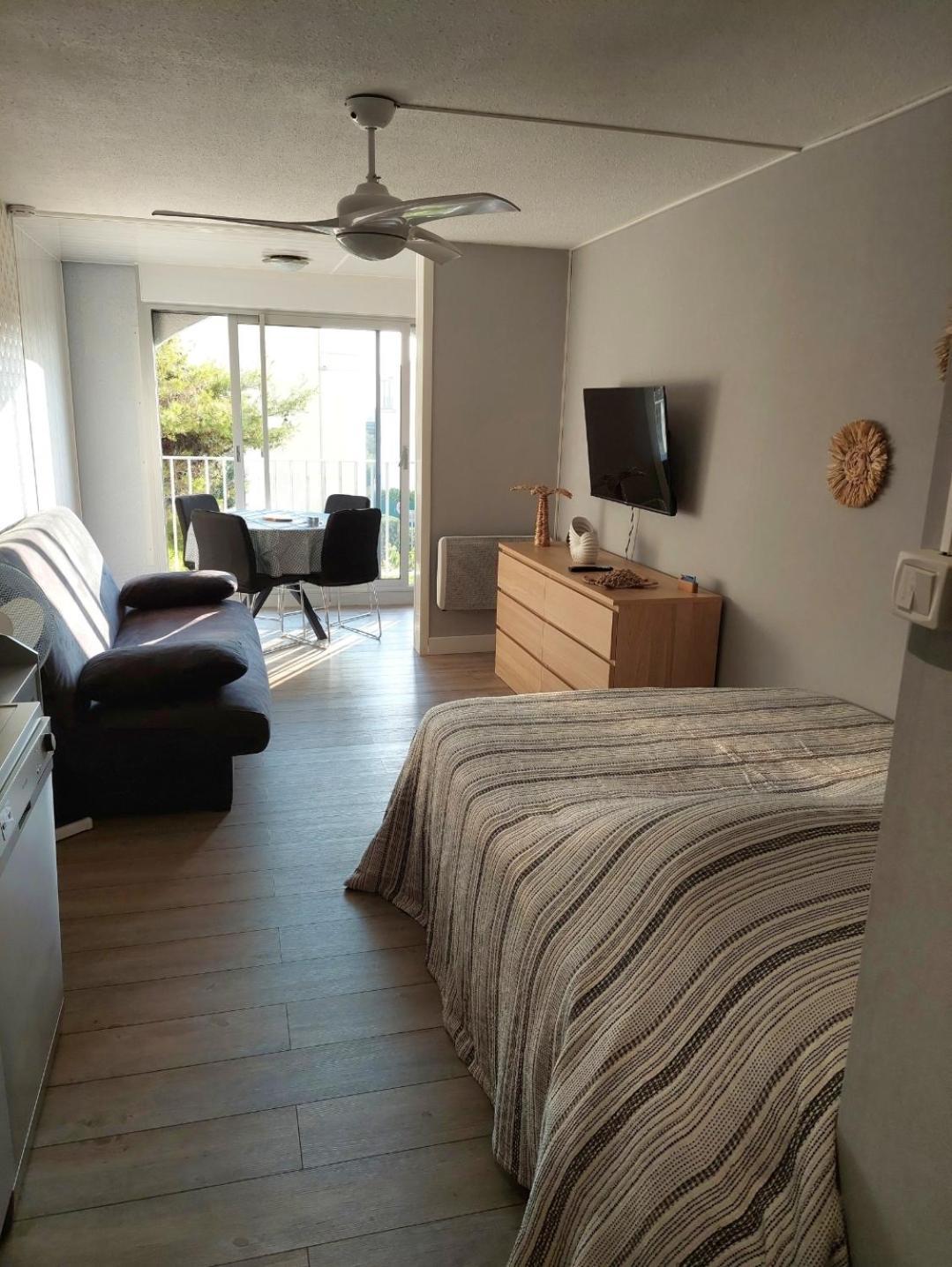 Location Studio Cap D'Агде Екстериор снимка
